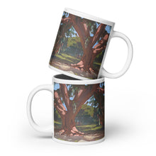 Load image into Gallery viewer, Mandeville Lakefront Oak Mug